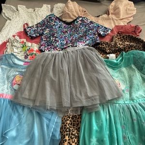 (10) Girl Bundle of Clothes Size 6